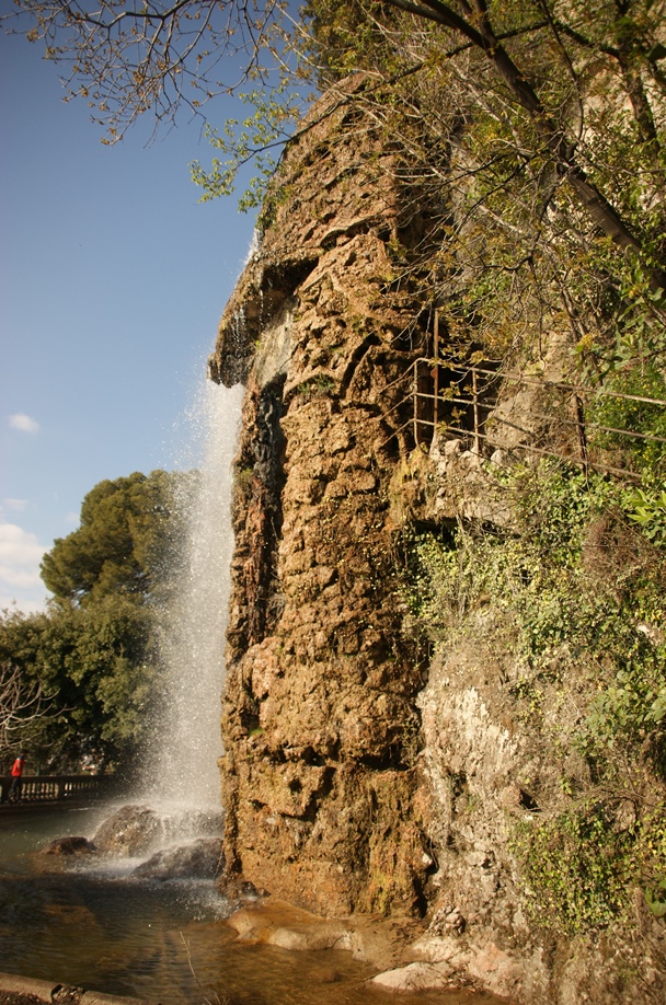 Im Park des Schloßbergs (Foto: Hikekarin.com)