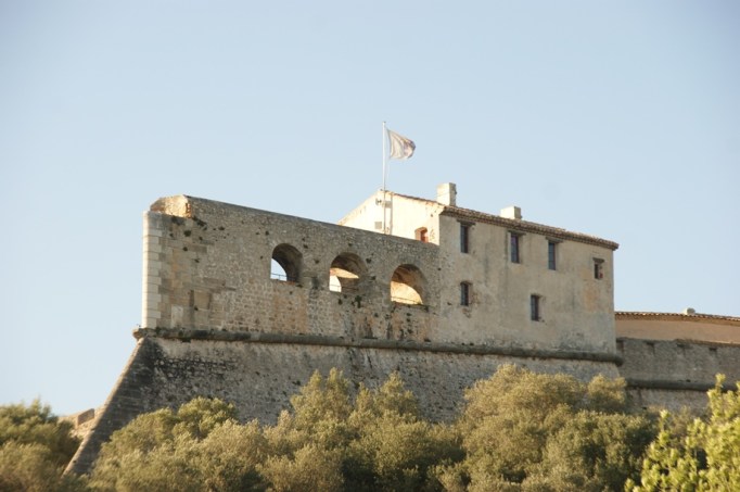 Fort Carré im Osten von Antibes (Foto: Hikekarin.com)