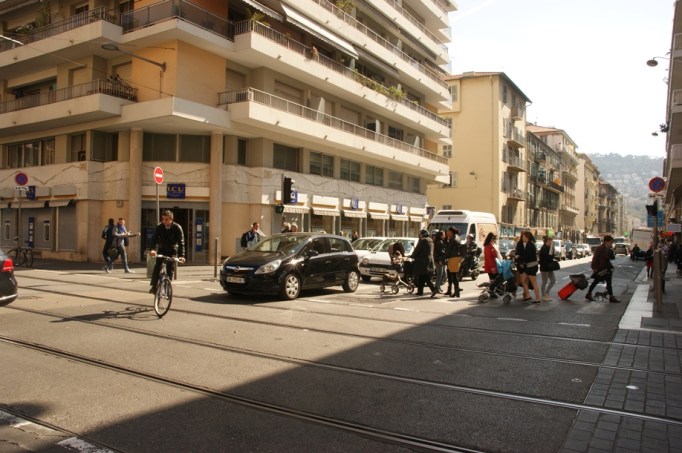 Ampeln werden völlig überbewertet (Foto: Hikekarin.com)